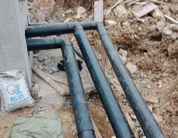 孔網鋼帶複合管應用範圍很廣泛 孔網鋼帶複合管應用範圍很廣(guǎng)泛