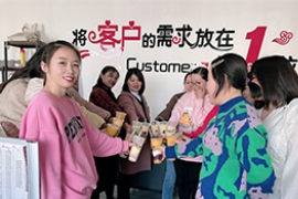 世界因女性而美麗 生命因（yīn）女性而完美 女神節快樂